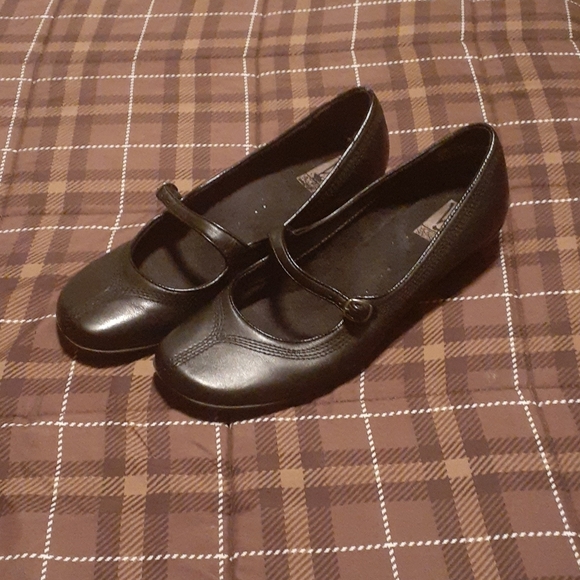 Victoria spencer shoes - Picture 1 of 7